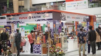 Pupuk Kaltim Hadirkan Ragam Produk Unggulan Ber-SNI di Indonesia Quality Expo