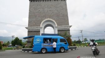 Mempermudah Masyarakat Dapatkan SKHPN, BNNP Gorontalo Menggunakan Layanan Mobil