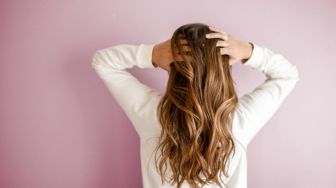 Lebih Hemat, Begini 4 Tips Merawat Rambut di Rumah ala Salon