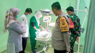 Heboh Bayi Ditemukan di Pohon Kelengkeng, Sengaja Dibuang Karena Hal Ini