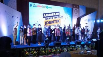 Kominfo Beri Anugerah Indonesia Enterpreneur TIK ke 18 Perusahaan Rintisan