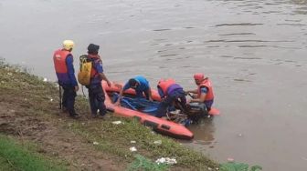 Menghilang Sehari, Pemuda Ini Ditemukan Tak Bernyawa di Kali Cideng Gambir