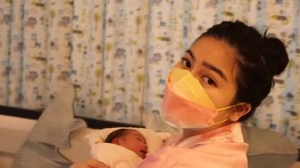 Jelang Melahirkan, Felicya Angelista Kesakitan sampai Jalan Merangkak