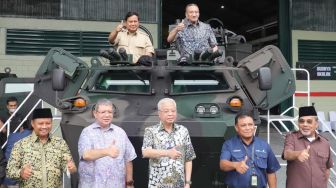 Didampingi Prabowo Kunjungi Pindad, PM Malaysia Bakal Kerja Sama Pertahanan