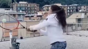 Gara-gara Viral Main Tenis di Atap, Vittoria dan Carola Hadiri Next Gen ATP Finals