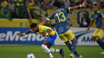 Detik-detik Fred Kena Apes saat Perkuat Timnas Brasil vs Kolombia