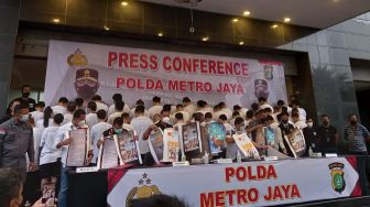 Kasus Penipuan dan Pemerasan Lewat Aplikasi Pencari Jodoh, Polda Metro Tangkap Puluhan WNA