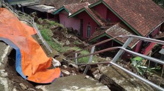 Petani Jawa Barat Diminta Tak Tanam Sayuran di Daerah Rawan Bencana