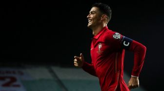 FIFA Umumkan Nominasi Pemain Terbaik 2021, Ada Ronaldo dan Messi
