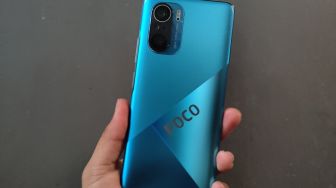 Perbandingan Xiaomi Mi 10T Pro dan Poco F3