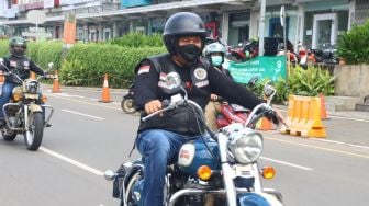 Tri Adhianto bersama Royal Rider Indonesia Chapter Bekasi Bikin Pemandangan Baru