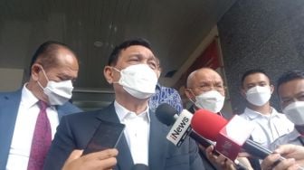 Jawaban Santai Luhut Soal Rencana Aktivis Laporkan Kasus Bisnis PCR ke Polisi: Tinggal Audit Aja