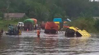 Gubernur Kalbar Didesak Minta Perusahaan Sawit dan Tambang Tanggungjawab Atasi Banjir