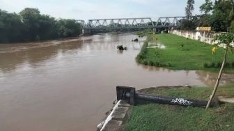 5 Sungai Terpanjang di Pulau Jawa, Sebagian Penuh Pencemaran