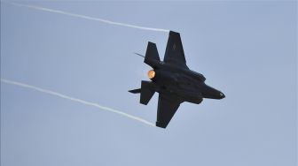 F-18 Ditembak Jatuh, Yaman Kirim Pesan Keras ke AS dan Israel!