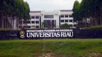 Gubernur Fisip Universitas Riau Diduga Lecehkan Mahasiswi