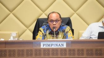 Wakil Ketua Komisi II DPR: Dukungan Apdesi untuk Jokowi 3 Periode Melawan Konstitusi