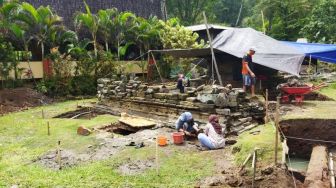 BPJB Jatim Ekskavasi Candi Songgoriti Kota Batu Cari Struktur Aslinya