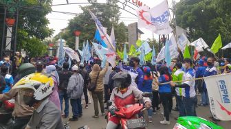UMP Jabar Cuma Naik Rp 31 Ribu, Apindo Persilahkan Buruh Demo