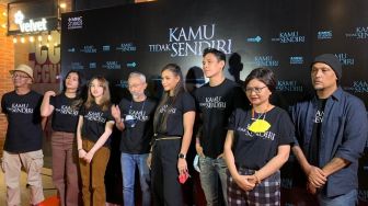 Film Kamu Tidak Sendiri Kasih Bocoran di Jakarta Film Week 2021