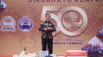 Sekjen DPR Apresiasi Semangat Anggota KORPRI Setjen DPR