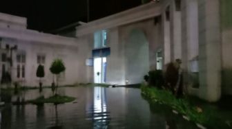 Kantor Gubernur Sumut Banjir Gegara Hujan Lebat