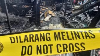 Pasar Bawah Bukittinggi Terbakar Lagi: Hanguskan Sejumlah Warung, Kerugian Ratusan Juta