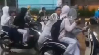 Tawuran Pelajar SMP Pecah di Depan Pamulang Square, Lalu Lintas Sempat Macet