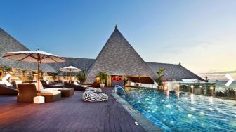 6 Hotel Bali Bintang 5 yang Sayang Untuk Dilewatkan, Ada The Kuta Beach Heritage