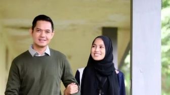 Dude Harlino Keceplosan Ungkap Motif Tersembunyi Nikahi Alyssa Soebandono, Tak Disangka Begini