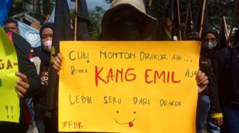 Cuti Nonton Drakor, Buruh: Lebih Seru Drama Kang Emil