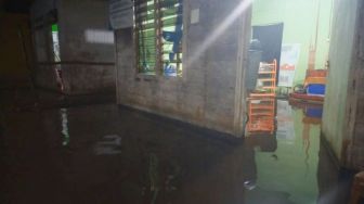 Banjir Masih Merendam 9 Kecamatan di Kapuas Hulu, Debit Air Ada yang Naik Hingga 2 Meter