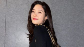 7 Pesona Jung Chae Yeon yang Lagi Ultah, Pose Jutek Saja Tetap Cantik!