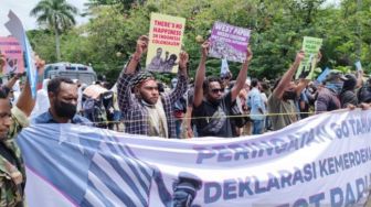 60 Tahun Deklarasi Kemerdekaan Papua Barat Dirayakan Puluhan Warga di Jakarta