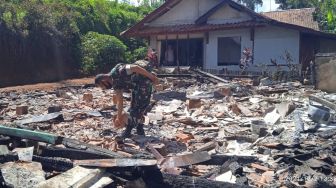 Rumah di Bandung Barat Hangus Terbakar, Penyebabnya Diduga Masalah Rumah Tangga