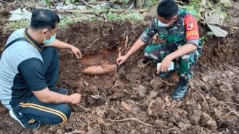 Lagi Bersihkan Lahan, Warga Ponorogo Temukan Amunisis Diduga Sisa Zaman Belanda