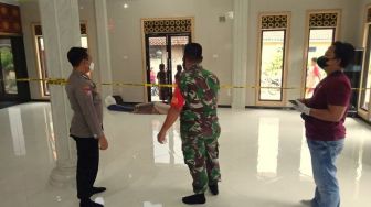 Dibiarkan Jemaah Masjid saat Terjatuh dari Salat, Pria Ini Akhirnya Meninggal Dunia