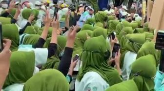 Buruh Kembali Turun ke Jalan, Tolak Keputusan UMK Kabupaten Bekasi 2022