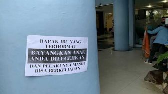 Ruang Rektor Unri Disegel Mahasiswa, Poster soal Pelecehan Seksual Disebar