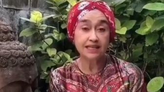 Punya Darah Yahudi, Marini Soerjosoemarno Merasakan Ketenangan Usai Memeluk Islam