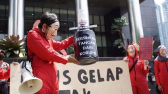 Aksi Geruduk Massa Bertopeng Salvador Dali, KPK Diperingatkan Begini