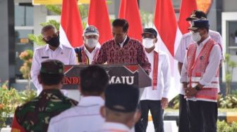 Ini Harapan Presiden Jokowi Saat Resmikan Bandara Tebelian yang Habiskan Anggaran Rp 518 M