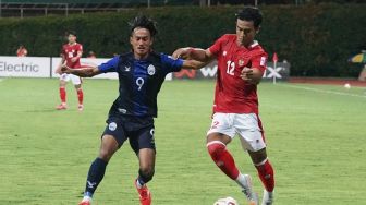 Viral Pria Pungli Uang Parkir di Sudirman, Nobar Final Piala AFF 2020