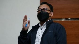 KPK Konfirmasi Barang Bukti Dokumen Penerimaan Mahasiswa Baru dalam Kasus Suap Rektor Unila