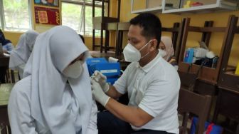 Badan Intelijen Bali Kejar Target Vaksinasi 13.600 Dosis