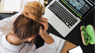3 Dampak Buruk Overthinking yang Wajib Kamu Tahu, Jangan Diremehkan!