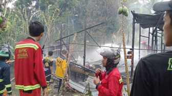 Satu Rumah di Timbuk Baru HST Terbakar, Dan Penghuninya Menderita Luka