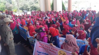 Ratusan Guru PAUD Demo Bupati PPU, Tuntut Dana Hibah yang Nunggak 10 Bulan