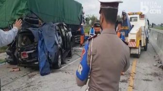 Kecelakaan Beruntun di Tol Ngawi, Satu Meninggal, Dua Orang Luka Parah