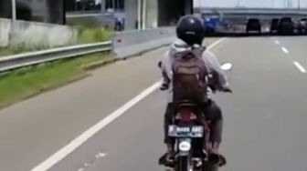 Viral Pemotor Masuk Tol Ulujami-Serpong, Warga: Gas Terus Bang